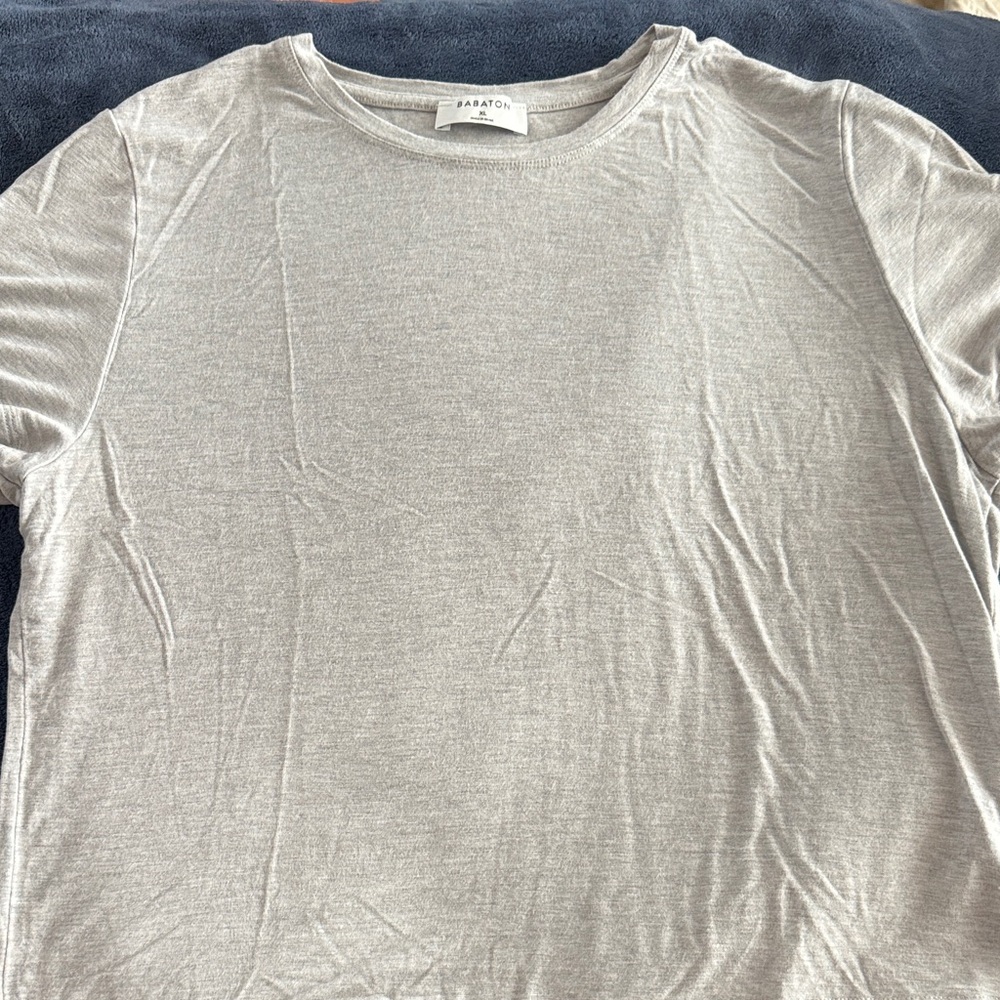 BABATON women’s Light Gray Tee XL